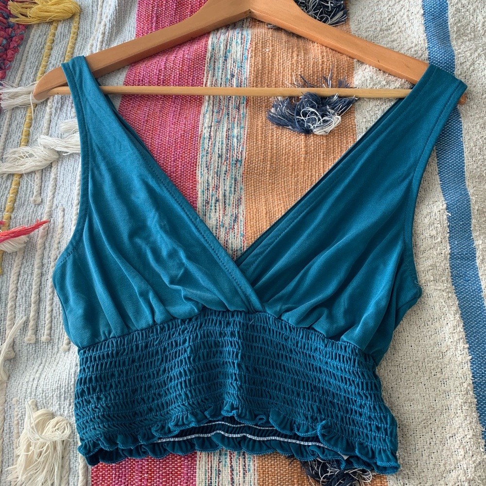 Urban outfitters crop top